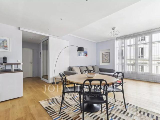 Appartement à louer Paris 8Ème, Paris Rive Droite, France3 200 EUR / Mois