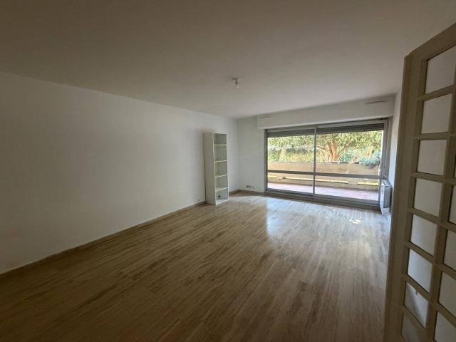 Appartement à louer pour famille avec 2 enfants à Montpellier