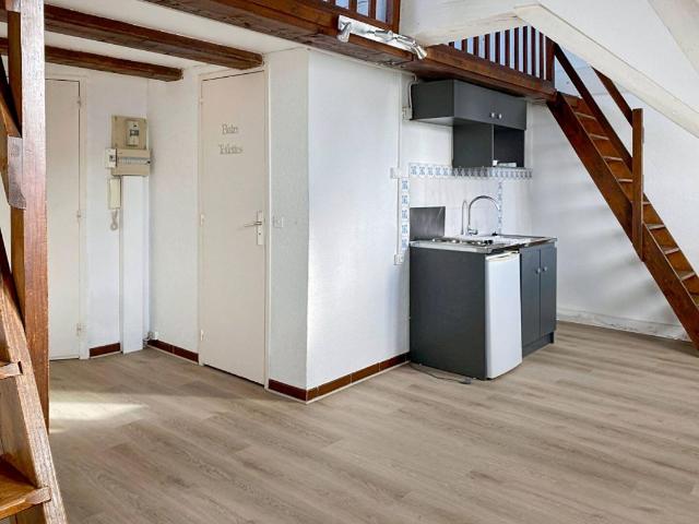 Appartement à louer proche des commerces  et des transports