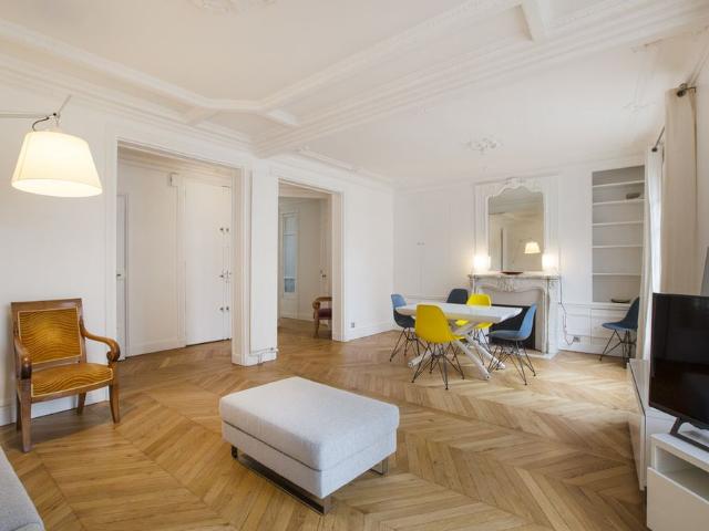 Appartement à louer rue de Chaillot, Paris 75ème
