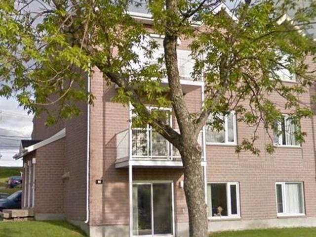Appartement à Louer rue du Serrurier, Desjardins Lévis 5 photos | Logis Québec