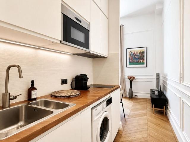 Appartement à louer rue Georges Bizet, Paris 16ème