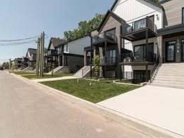 Appartement à Louer Rue Mc Dermott, Cowansville 18 photos | Logis Québec