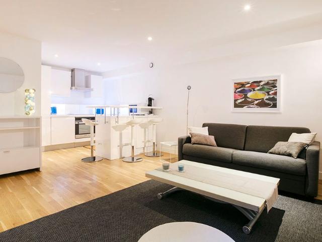 Appartement à louer rue Saint Honoré, Paris 1er