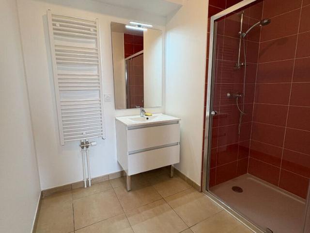 Appartement à louer REIMS PLACE LUTON