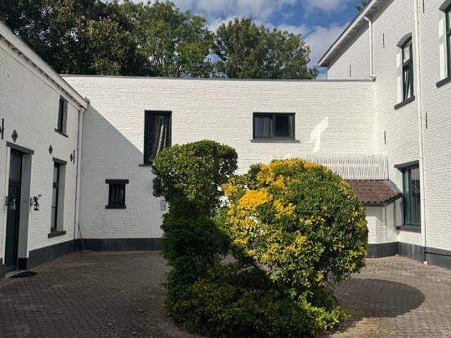 Appartement à louer, Rhode Saint Genèse