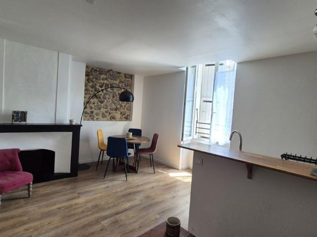 Appartement à Louer sur Bessan