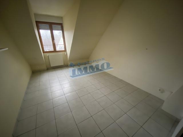 ▷ Appartement à louer • Saint Pol sur Ternoise • 35 m² • 430 € | immoRegion