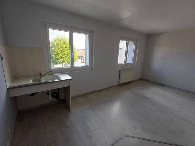 Appartement à louer Saint Victor Malescours
