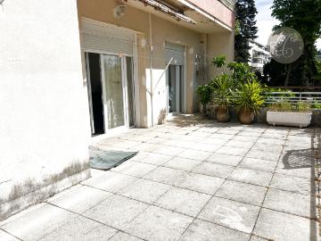 Appartement à louer T4 avec 2 terrasses à Avignon prox remparts