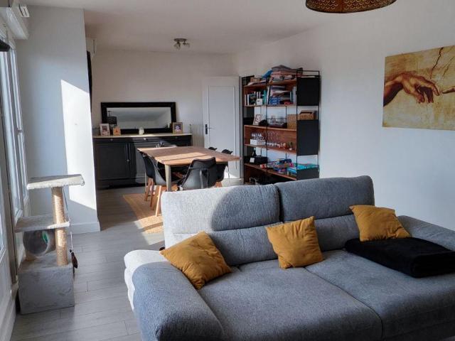 APPARTEMENT A LOUER T5 95M2