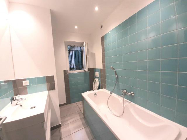 Appartement À Louer T3 75m²