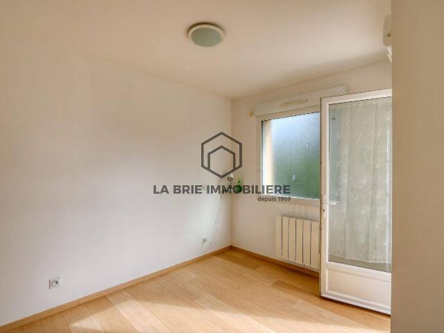 Appartement à louer VILLECRESES