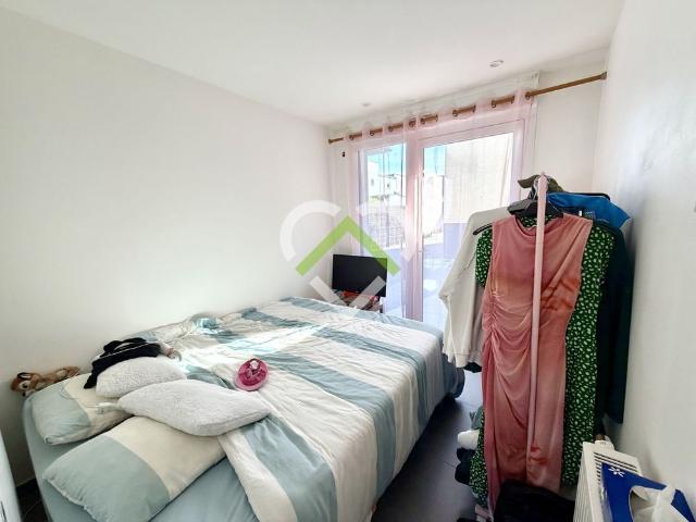 Appartement à louer VILLENEUVE D'ASCQ FLERS BOURG