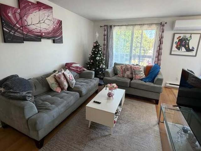 Appartement à Louer 14 Rue Maurice de Celles, Les Rivières Québec 9 photos | Logis Québec