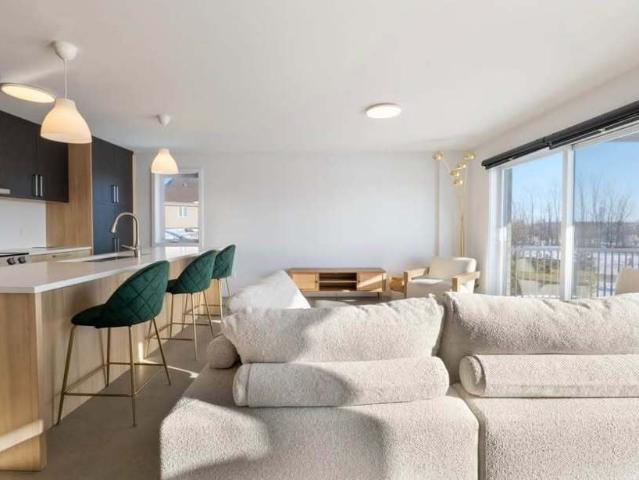 Appartement à Louer 150 Albert Seers, Châteauguay 15 photos | Logis Québec