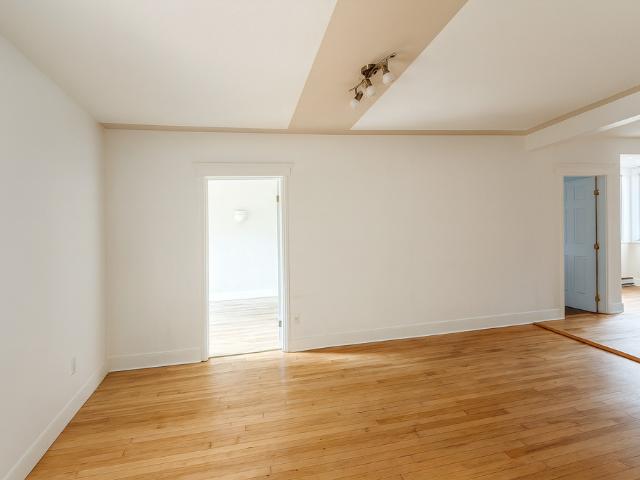 Appartement à Louer 1520, 3e Avenue, Québec QC G1L 2Y5, La Cité Limoilou Québec 12 photos | Logis Québec