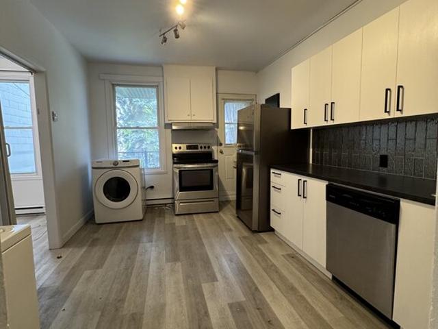 Appartement à Louer 1574 Rue Montcalm, Ville Marie Centre Ville, Vieux Montréal 12 photos | Logis Québec