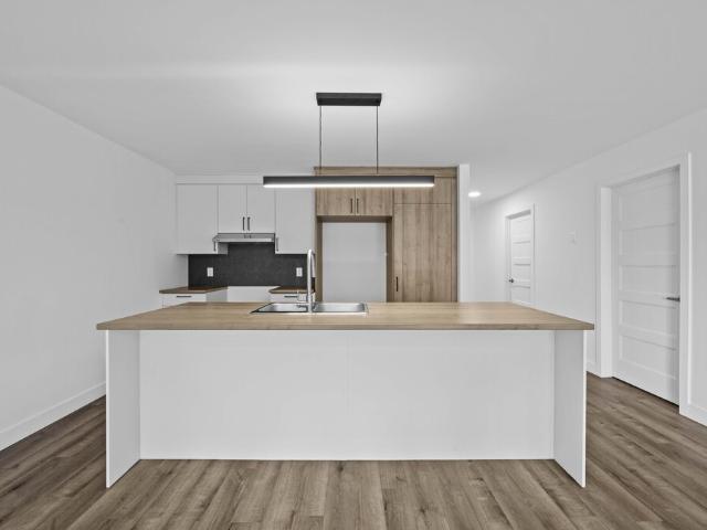 Appartement à Louer 176 rue du Meunier Rouge, Drummondville, Drummondville 11 photos | Logis Québec