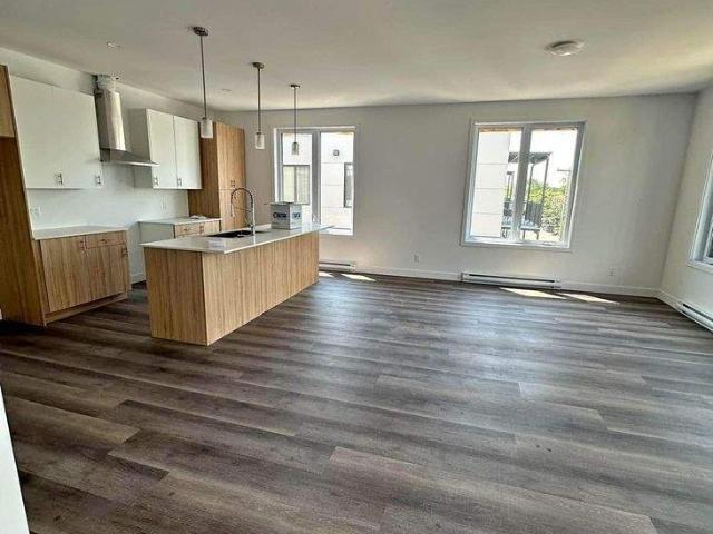 Appartement à Louer 1955 Rue du Chanoine Chamberland Trois Rivières Québec G8Z 2S6, Trois Rivières Trois Rivières 8 photos | Logis Québec