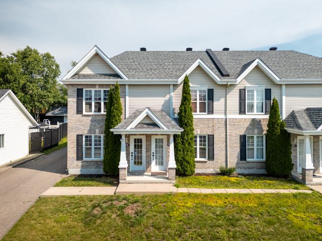 Appartement à Louer 195 rue Raphael, Saint Jérôme 34 photos | Logis Québec
