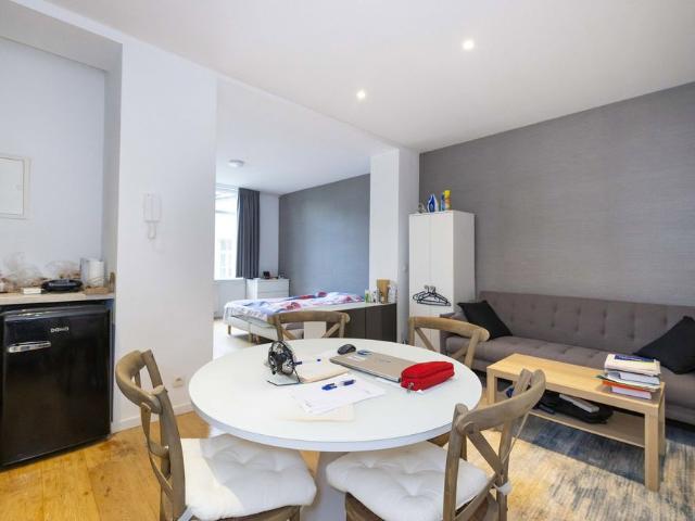 Appartement à louer 1000 Bruxelles 950 €