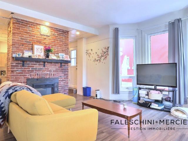 Appartement à Louer 1015 avenue des Érables app. 1, La Cité Limoilou Québec 16 photos | Logis Québec