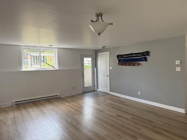 Appartement à Louer 10380 Albert Gingras, Mirabel 24 photos | Logis Québec