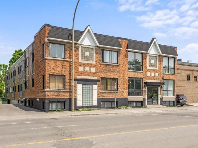 Appartement à Louer 10485 Boul. St Laurent, Ahuntsic Cartierville Montréal 12 photos | Logis Québec