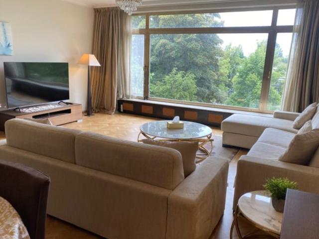Appartement à louer 1050 Bruxelles 2 450 €