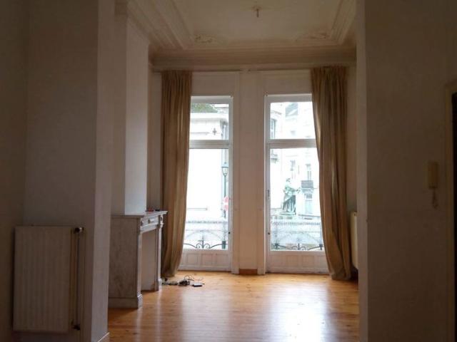 Appartement à louer 1050 ELSENE 1 350 €