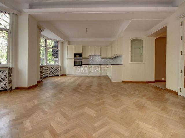 Appartement à louer 1050 Ixelles 2 000 €