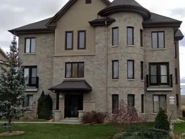 Appartement à Louer 1051 rue des Seigneurs, Saint Hyacinthe 11 photos | Logis Québec