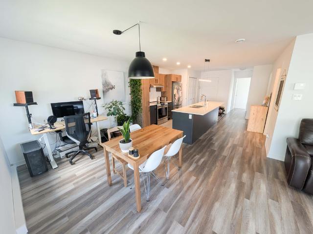 Appartement à Louer 1107 rue de la Chapelle, Deux Montagnes 13 photos | Logis Québec
