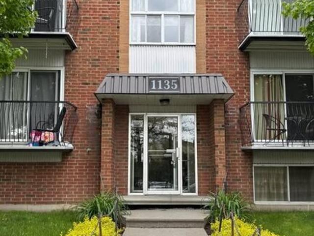 Appartement à Louer 1135 Rue des Jardins Fleuris, Fleurimont Sherbrooke 10 photos | Logis Québec