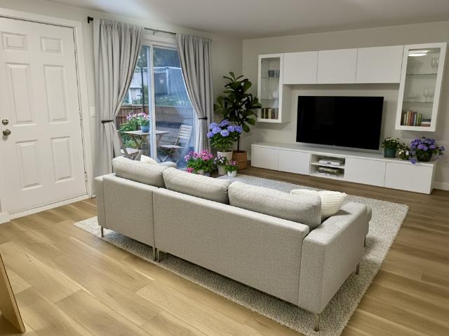 Appartement à Louer 117 Jacquelin Beaulieu, Sainte Julie 5 photos | Logis Québec