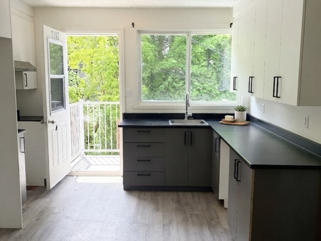 Appartement à Louer 1140 rue de Grosvenor, Les Nations Sherbrooke 5 photos | Logis Québec