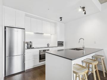 Gay Village, Montreal - Parking