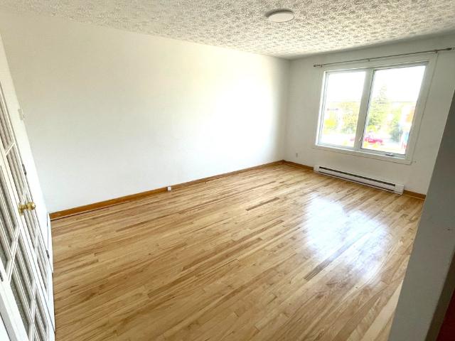 Appartement à Louer 1166 mcmanamy, Les Nations Sherbrooke 4 photos | Logis Québec