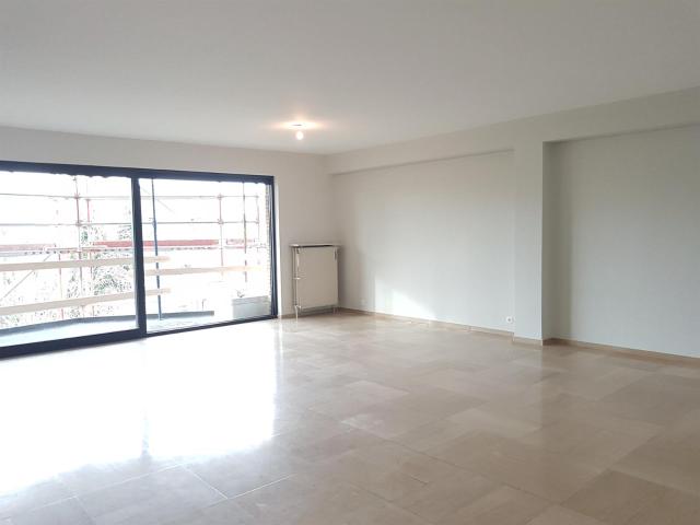 Appartement à louer 1180 Uccle 2 450 €