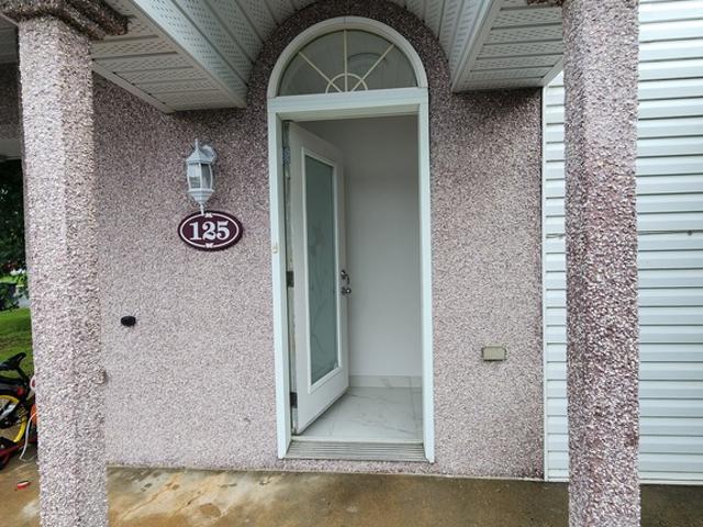 Appartement à Louer 125 rue Bergerac, Terrebonne Terrebonne 5 photos | Logis Québec
