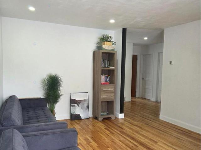 Appartement à Louer 12635, 25e avenue, Rivière des Prairies/Pointe aux Trembles Montréal 3 photos | Logis Québec