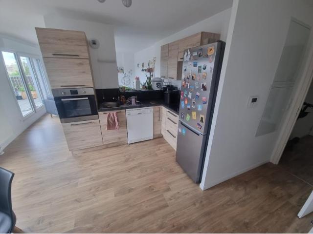 Appartement à louer 1200 €