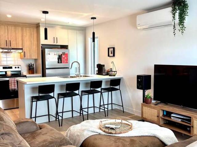 Appartement à Louer 132 rue galipeau, Thurso 27 photos | Logis Québec