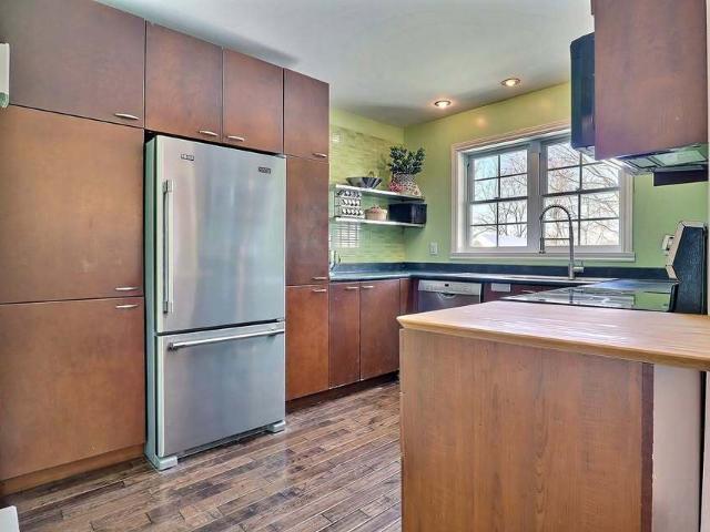 Appartement à Louer 135 conseil, Fleurimont Sherbrooke 10 photos | Logis Québec
