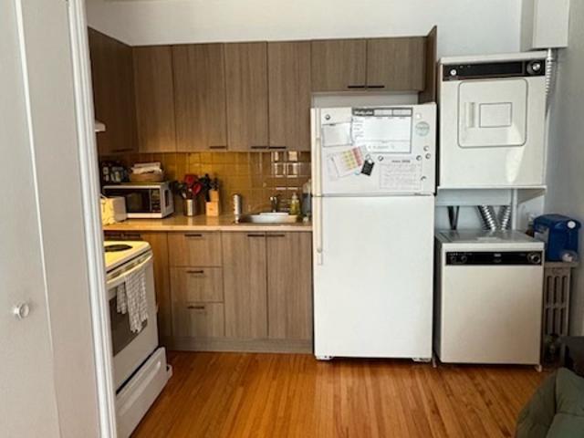Appartement à Louer 1380 Rue Frontenac, La Cité Limoilou Québec 4 photos | Logis Québec