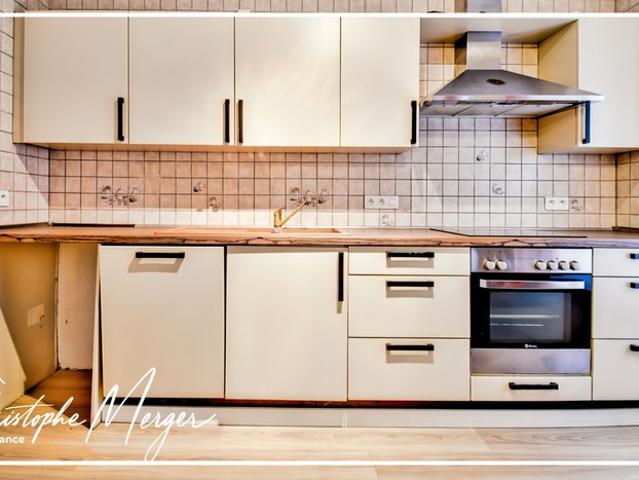 Appartement à louer 1 chambre 63m² à SARREBOURG 57, place du marché, spacieux