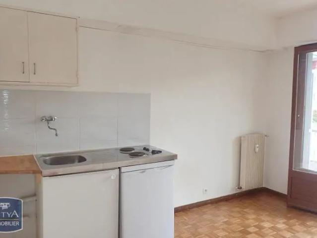 Appartement à louer 1 pièce 13.87m²