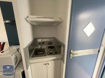 Appartement à louer 1 pièce 13.8m²