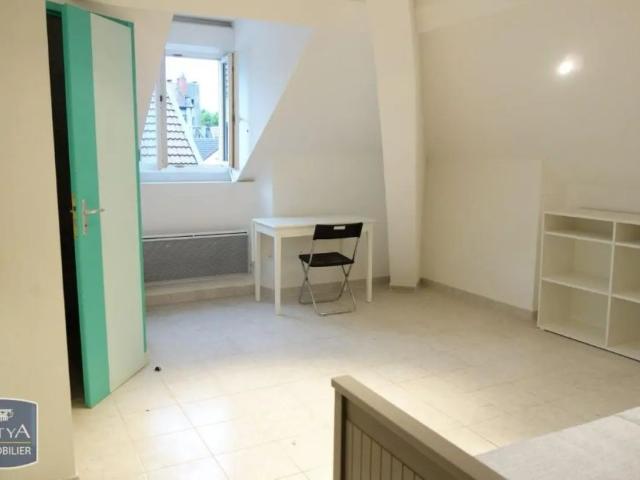 Appartement à louer 1 pièce 14.04m²